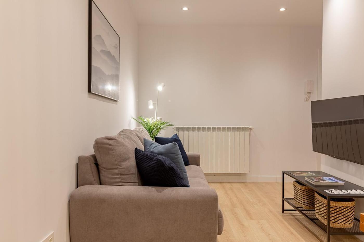 Room4You By Asturias Holidays اوفيدو المظهر الخارجي الصورة