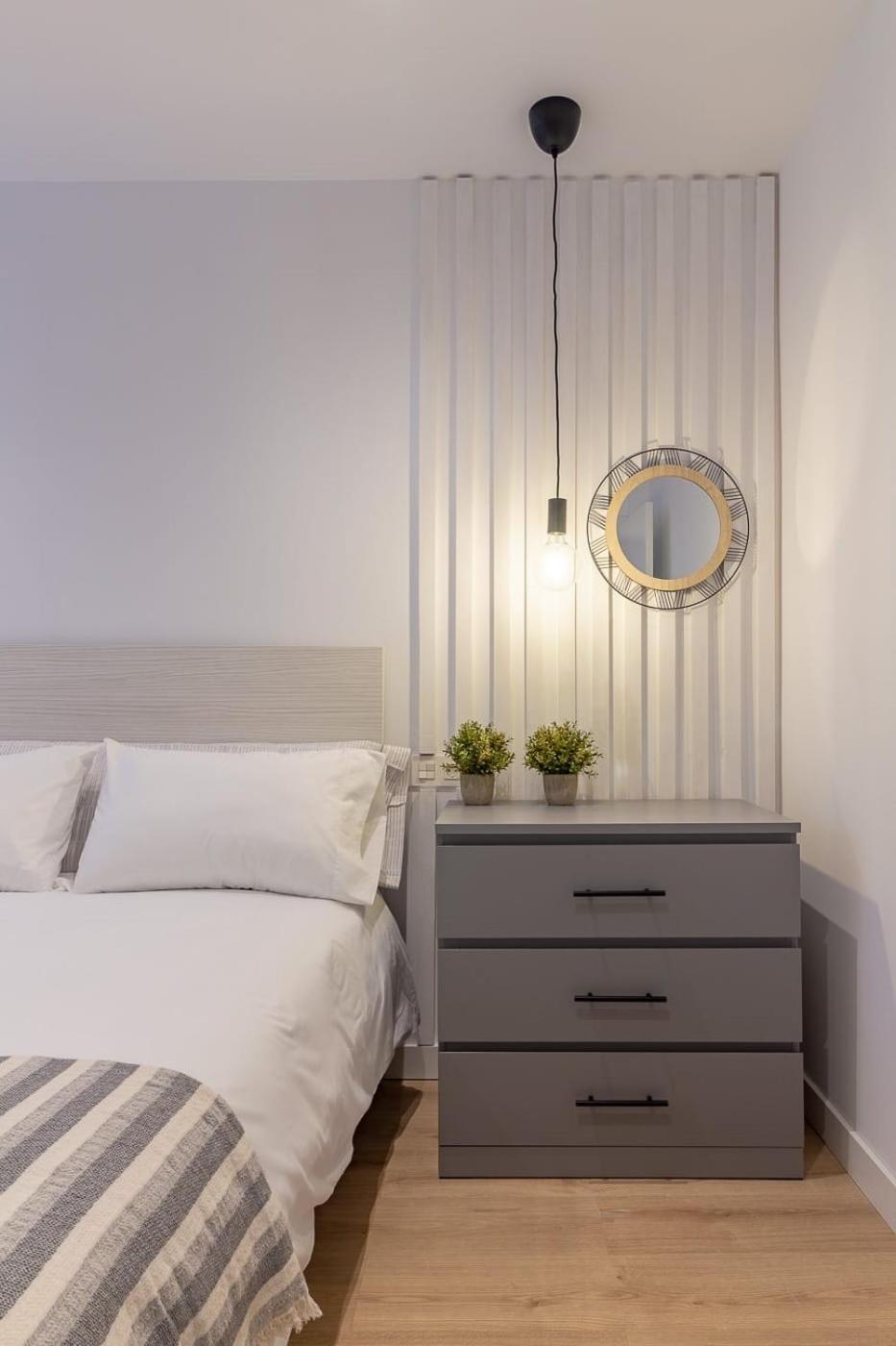 Room4You By Asturias Holidays اوفيدو المظهر الخارجي الصورة